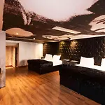 Arthouse Hotel